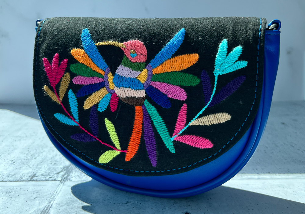Belt Bag Artesanal Romance Otomí