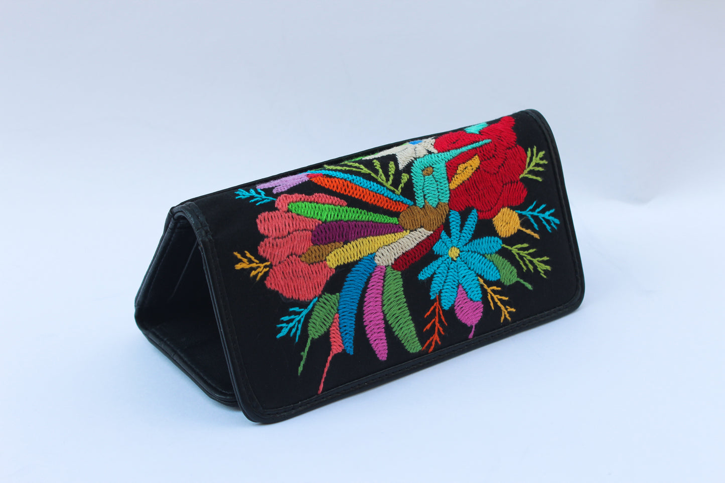 Cartera Bordada Artesanal Gatü