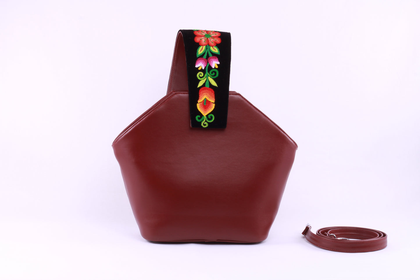 Bolso Artesanal Sicaru Penta Piel de Nopal