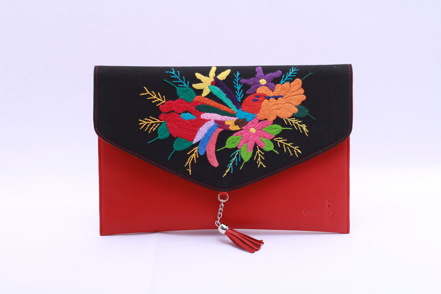 Carteron Artesanal en piel con bordados otomis Gatü (Colibri en Otomi)