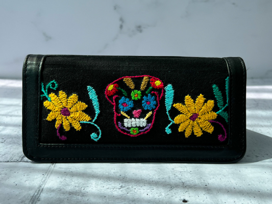 Cartera Bordada Artesanal Mictlán